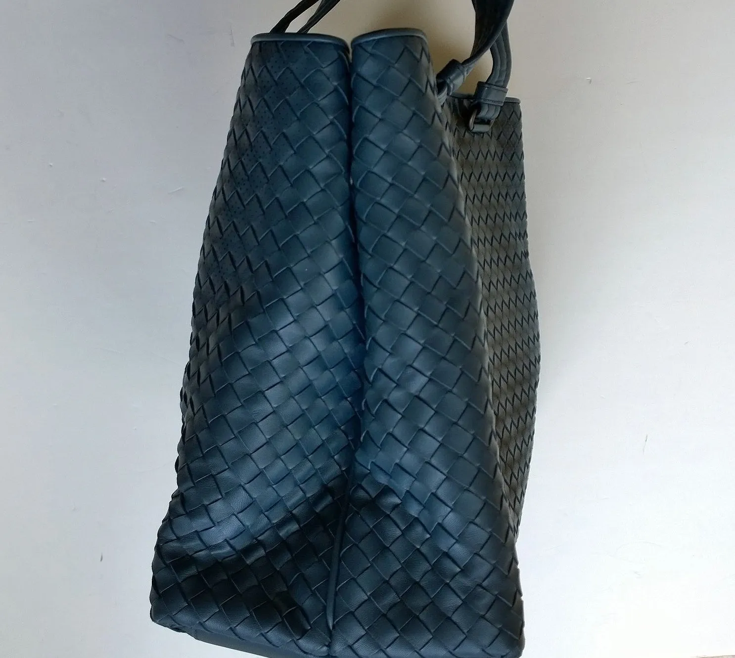 Bottega Veneta Blue and Black Leather Tote Bag Purse