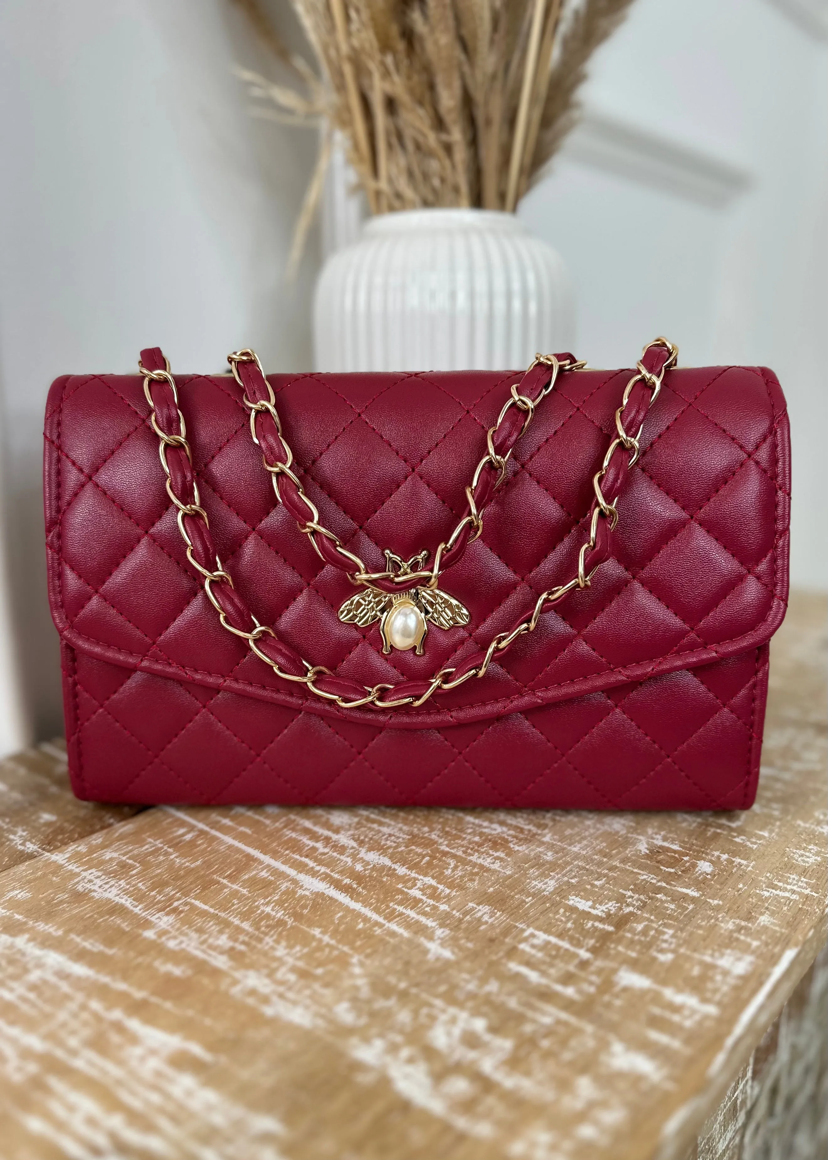 Dakota Red Bee Clasp Bag