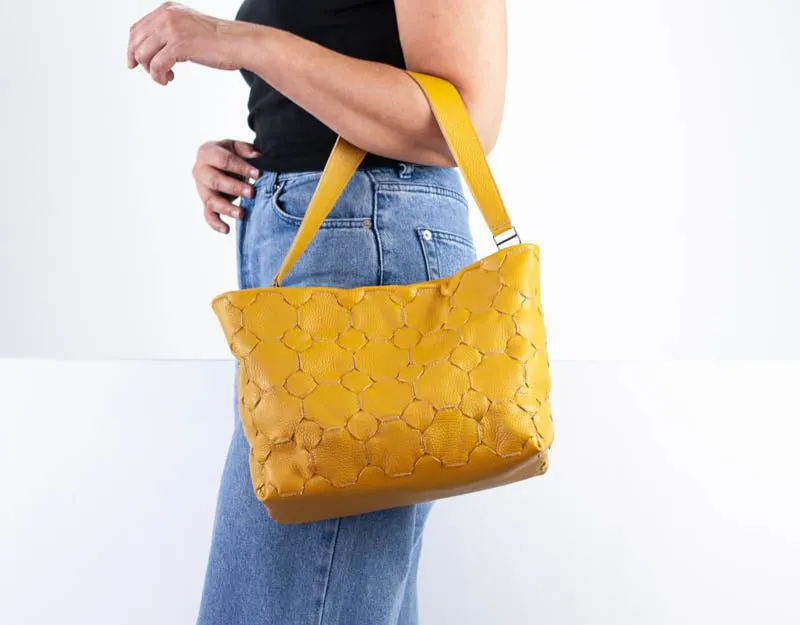 Helon clutch - Handwoven yellow leather