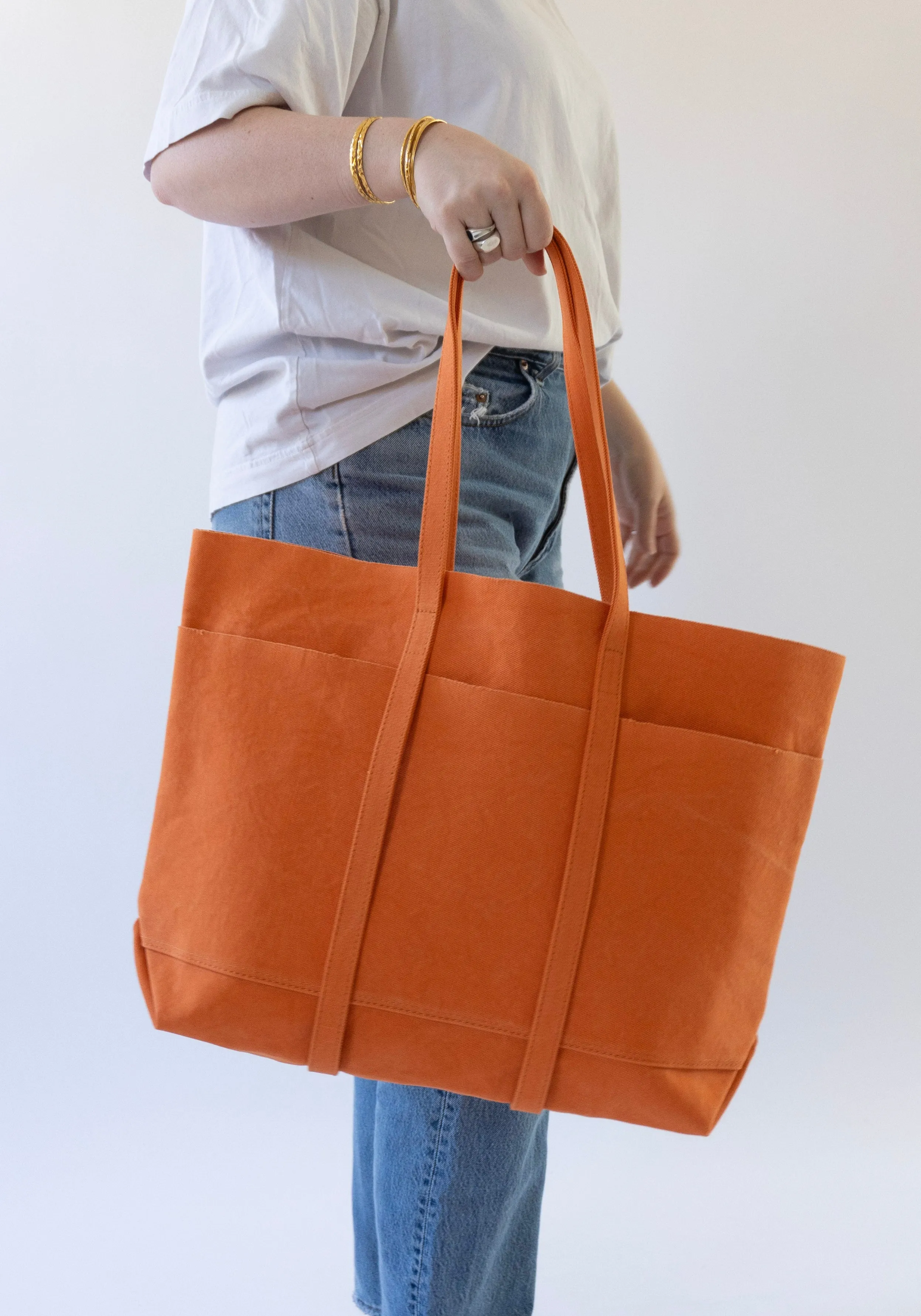 Medium Washed Canvas 6 Pocket Tote in Orange