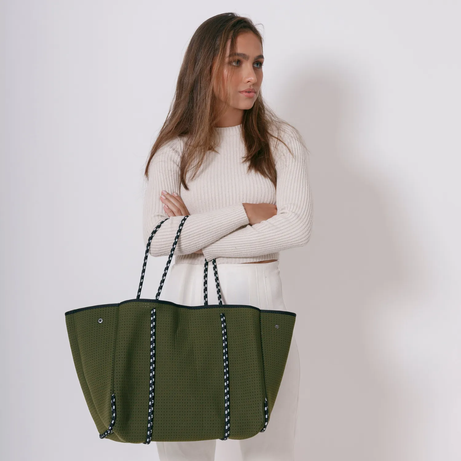 POUCH   EVERYDAY TOTE - SAFARI GREEN