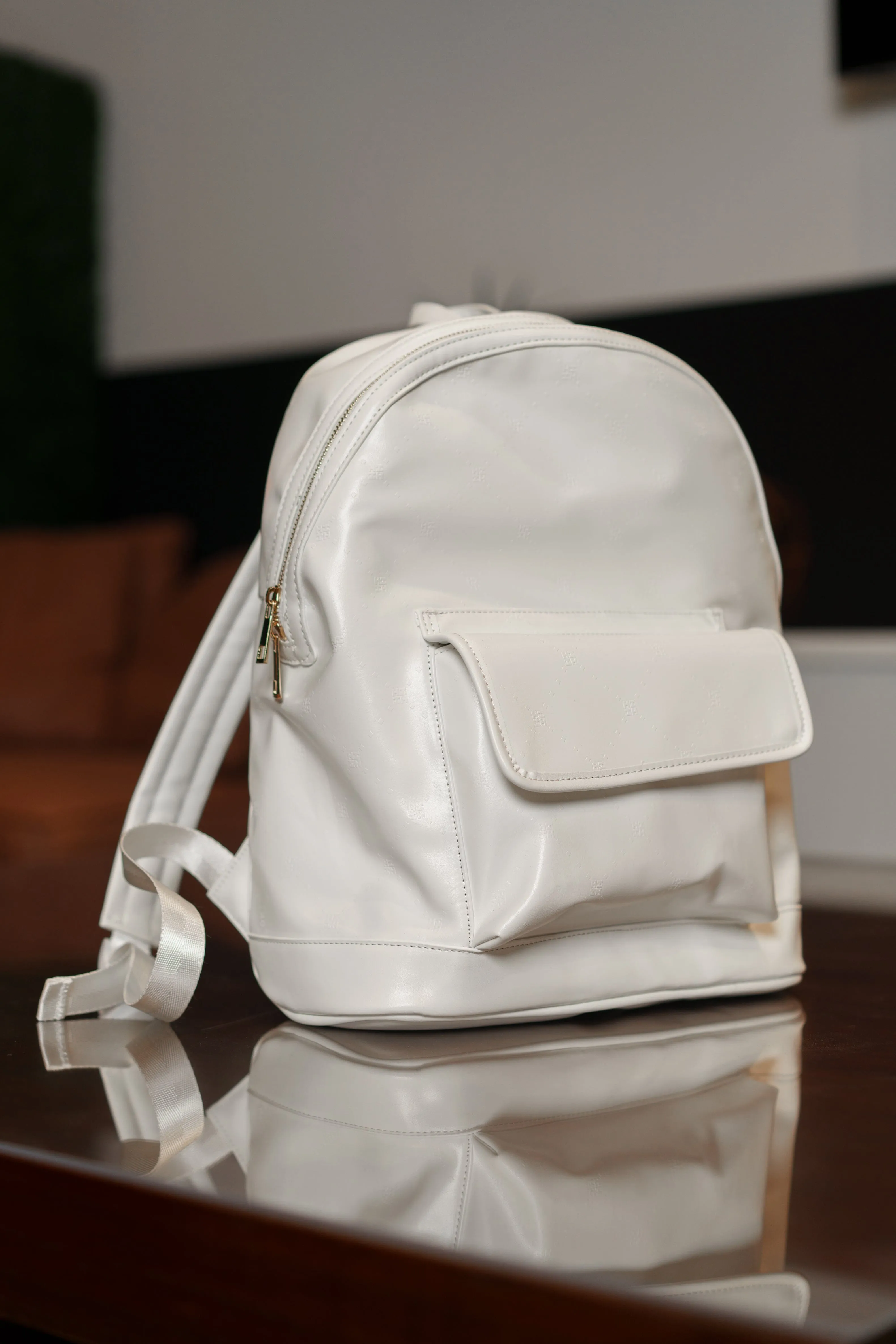 WHITE MINI LOGO BACKPACK